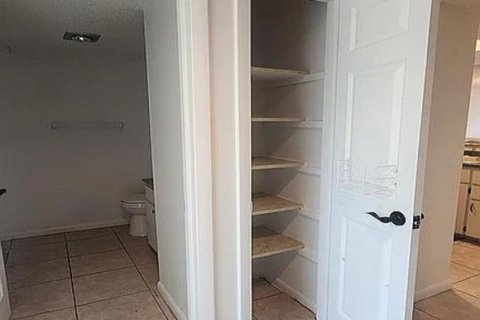 Touwnhouse à vendre à Orlando, Floride: 2 chambres, 92.81 m2 № 1904982 - photo 25