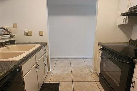 Touwnhouse à vendre à Orlando, Floride: 2 chambres, 92.81 m2 № 1904982 - photo 13