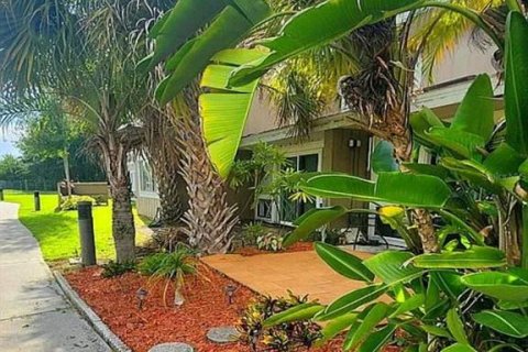 Touwnhouse à vendre à Orlando, Floride: 2 chambres, 92.81 m2 № 1904982 - photo 21