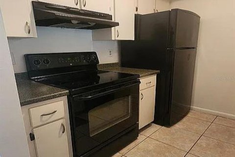 Touwnhouse à vendre à Orlando, Floride: 2 chambres, 92.81 m2 № 1904982 - photo 9