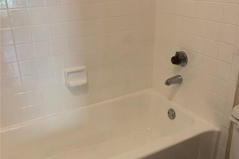 Condominio en venta en Altamonte Springs, Florida, 1 dormitorio, 50.17 m2 № 1741190 - foto 18