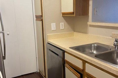 Condominio en venta en Altamonte Springs, Florida, 1 dormitorio, 50.17 m2 № 1741190 - foto 11