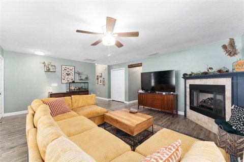 Villa ou maison à vendre à Gainesville, Floride: 3 chambres, 122.91 m2 № 1902716 - photo 8