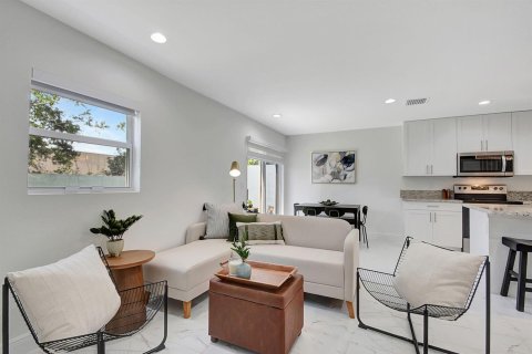 Touwnhouse à louer à Lake Worth, Floride: 3 chambres, 131.74 m2 № 2439219 - photo 16