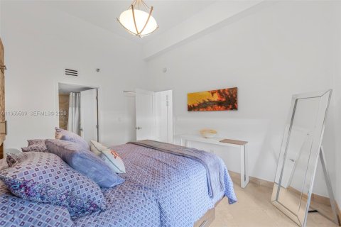 Condo in Miami, Florida, 2 bedrooms  № 2022269 - photo 14