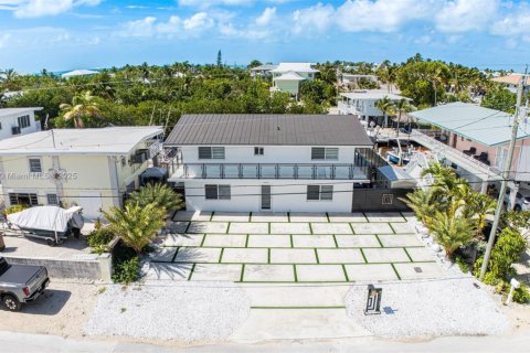 House in Key Largo, Florida 4 bedrooms, 206.52 sq.m. № 1848932 - photo 2