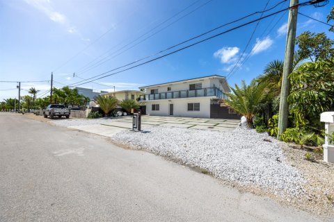 House in Key Largo, Florida 4 bedrooms, 206.52 sq.m. № 1848932 - photo 7