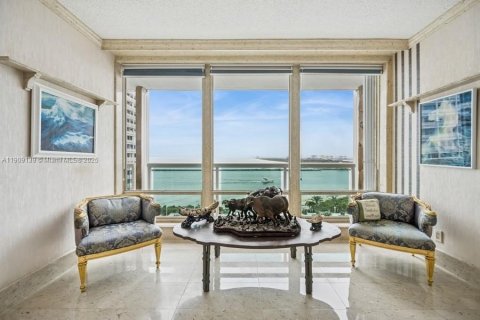 Condominio en venta en Fort Lauderdale, Florida, 2 dormitorios, 174.66 m2 № 2012955 - foto 13