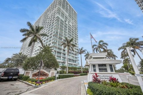 Condominio en venta en Fort Lauderdale, Florida, 2 dormitorios, 174.66 m2 № 2012955 - foto 23