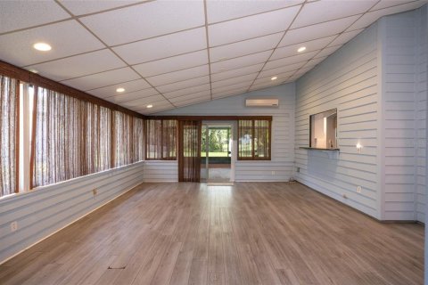 Купить виллу или дом в Дейтона-Бич, Флорида 8 комнат, 193.79м2, № 2216394 - фото 13