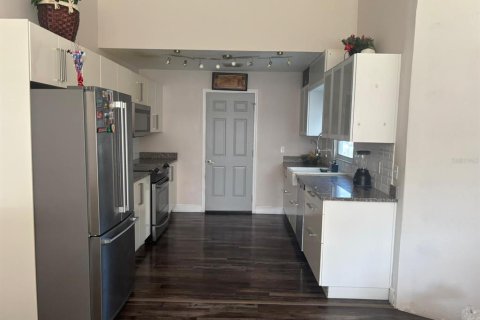 Casa en venta en Orlando, Florida, 3 dormitorios, 113.43 m2 № 1902045 - foto 10