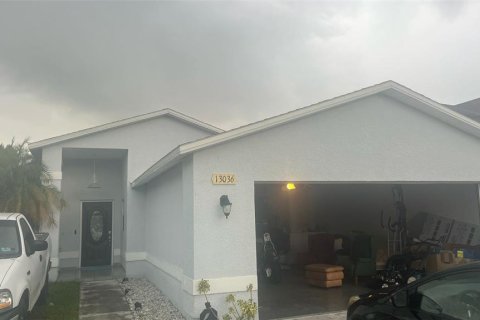 Casa en venta en Orlando, Florida, 3 dormitorios, 113.43 m2 № 1902045 - foto 3