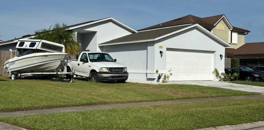 Casa en Orlando, Florida 3 dormitorios, 113.43 m2 № 1902045