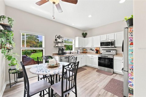 House in Kissimmee, Florida 2 bedrooms, 146.23 sq.m. № 2321066 - photo 17