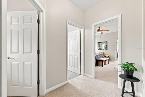 House in Kissimmee, Florida 2 bedrooms, 146.23 sq.m. № 2321066 - photo 22