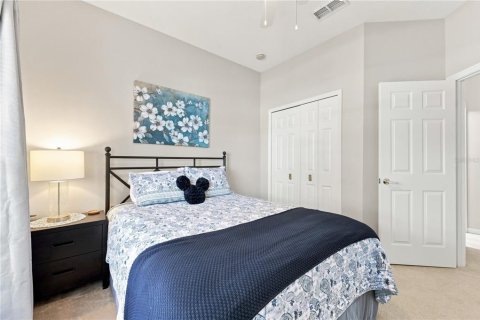 House in Kissimmee, Florida 2 bedrooms, 146.23 sq.m. № 2321066 - photo 24