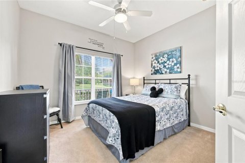 House in Kissimmee, Florida 2 bedrooms, 146.23 sq.m. № 2321066 - photo 23