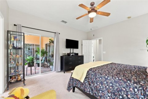 House in Kissimmee, Florida 2 bedrooms, 146.23 sq.m. № 2321066 - photo 28