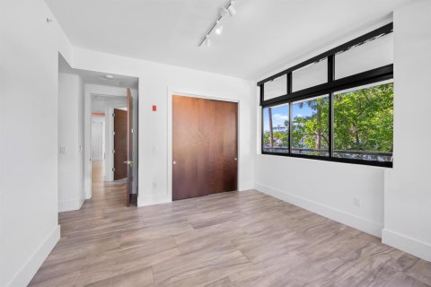 Copropriété à vendre à Fort Lauderdale, Floride: 3 chambres, 197.7 m2 № 2393355 - photo 20