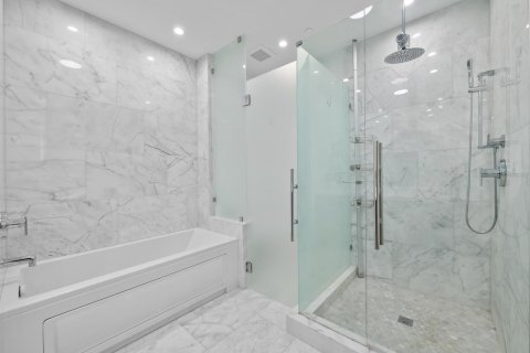 Copropriété à vendre à Fort Lauderdale, Floride: 3 chambres, 197.7 m2 № 2393355 - photo 14