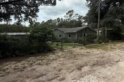 House in Fort MC Coy, Florida 2 bedrooms, 161.84 sq.m. № 1843141 - photo 8