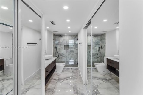 Condominio en venta en Miami Beach, Florida, 1 dormitorio, 76.55 m2 № 1727986 - foto 18