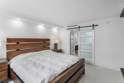 Condominio en venta en Miami Beach, Florida, 1 dormitorio, 76.55 m2 № 1727986 - foto 22