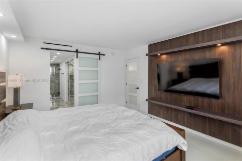 Condominio en venta en Miami Beach, Florida, 1 dormitorio, 76.55 m2 № 1727986 - foto 23