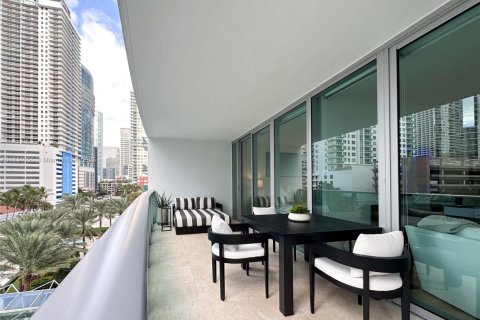 Condo in Miami, Florida, 1 bedroom  № 1813910 - photo 21