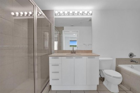 Condominio en venta en Hollywood, Florida, 2 dormitorios, 113.34 m2 № 1947859 - foto 8