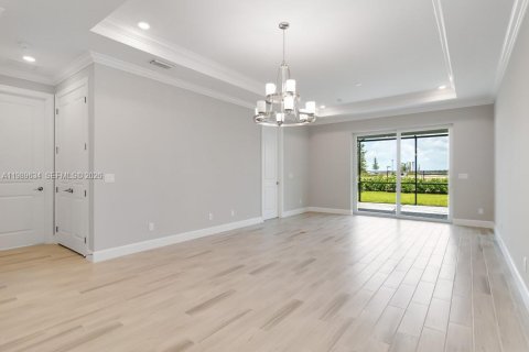 Villa ou maison à vendre à Punta Gorda, Floride: 2 chambres № 2051531 - photo 11