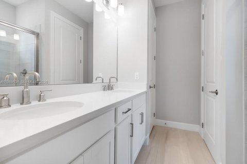 Villa ou maison à vendre à Punta Gorda, Floride: 2 chambres № 2051531 - photo 14