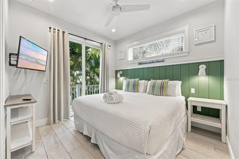 Villa ou maison à vendre à Bradenton Beach, Floride: 7 chambres, 291.16 m2 № 2433615 - photo 26