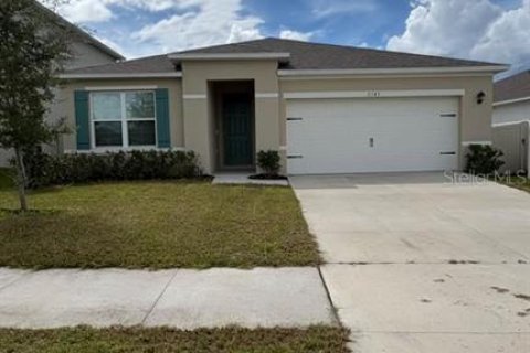 House in Davenport, Florida 3 bedrooms, 154.03 sq.m. № 2360969