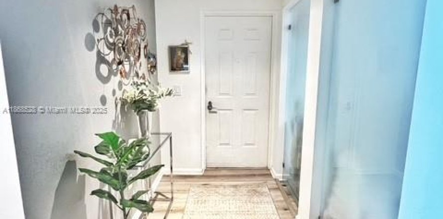 Condo à Aventura, Floride, 2 chambres № 1926753