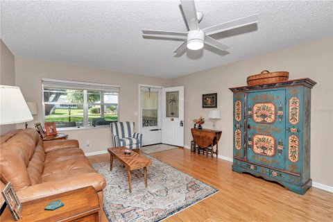House in Ocala, Florida 2 bedrooms, 148.09 sq.m. № 1626101 - photo 8