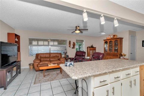 House in Ocala, Florida 2 bedrooms, 148.09 sq.m. № 1626101 - photo 17