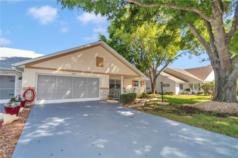 House in Ocala, Florida 2 bedrooms, 148.09 sq.m. № 1626101 - photo 1