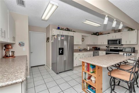 House in Ocala, Florida 2 bedrooms, 148.09 sq.m. № 1626101 - photo 5