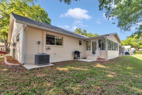 House in Ocala, Florida 2 bedrooms, 148.09 sq.m. № 1626101 - photo 23