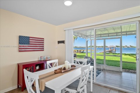 Снять в аренду виллу или дом в Лейк-Плэсид, Флорида 2 спальни, № 2021479 - фото 4