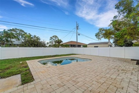 House in Venice, Florida 3 bedrooms, 115.29 sq.m. № 1885853 - photo 25