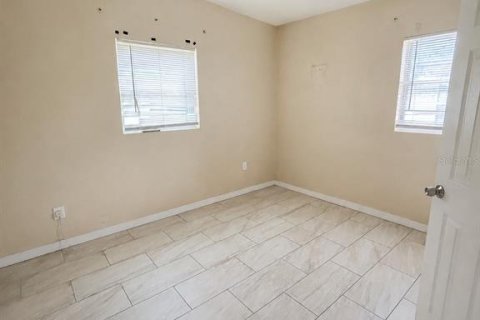 Villa ou maison à vendre à Orlando, Floride: 3 chambres, 107.58 m2 № 2148256 - photo 16