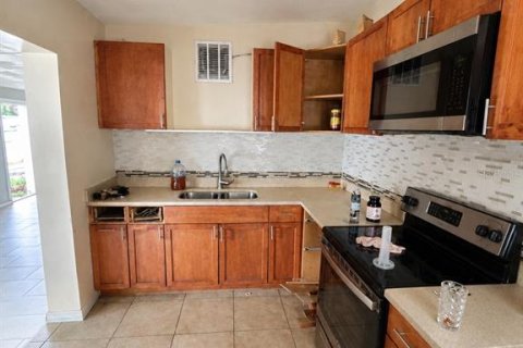 Villa ou maison à vendre à Orlando, Floride: 3 chambres, 107.58 m2 № 2148256 - photo 8