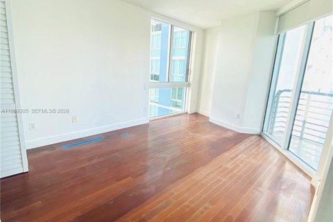 Copropriété à louer à Miami, Floride: 3 chambres, 131.55 m2 № 2051576 - photo 5