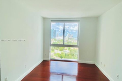 Copropriété à louer à Miami, Floride: 3 chambres, 131.55 m2 № 2051576 - photo 10