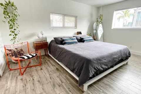 Купить виллу или дом в Холливуд, Флорида 2 спальни, 122.91м2, № 2011113 - фото 18