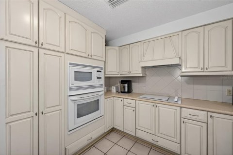 Casa en venta en Indian lake estates, Florida, 3 dormitorios, 191.38 m2 № 2137951 - foto 18