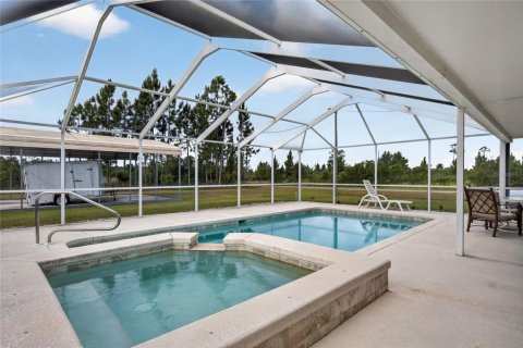 Casa en venta en Indian lake estates, Florida, 3 dormitorios, 191.38 m2 № 2137951 - foto 3