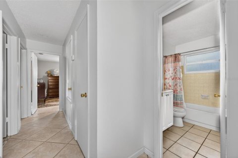 Casa en venta en Indian lake estates, Florida, 3 dormitorios, 191.38 m2 № 2137951 - foto 14